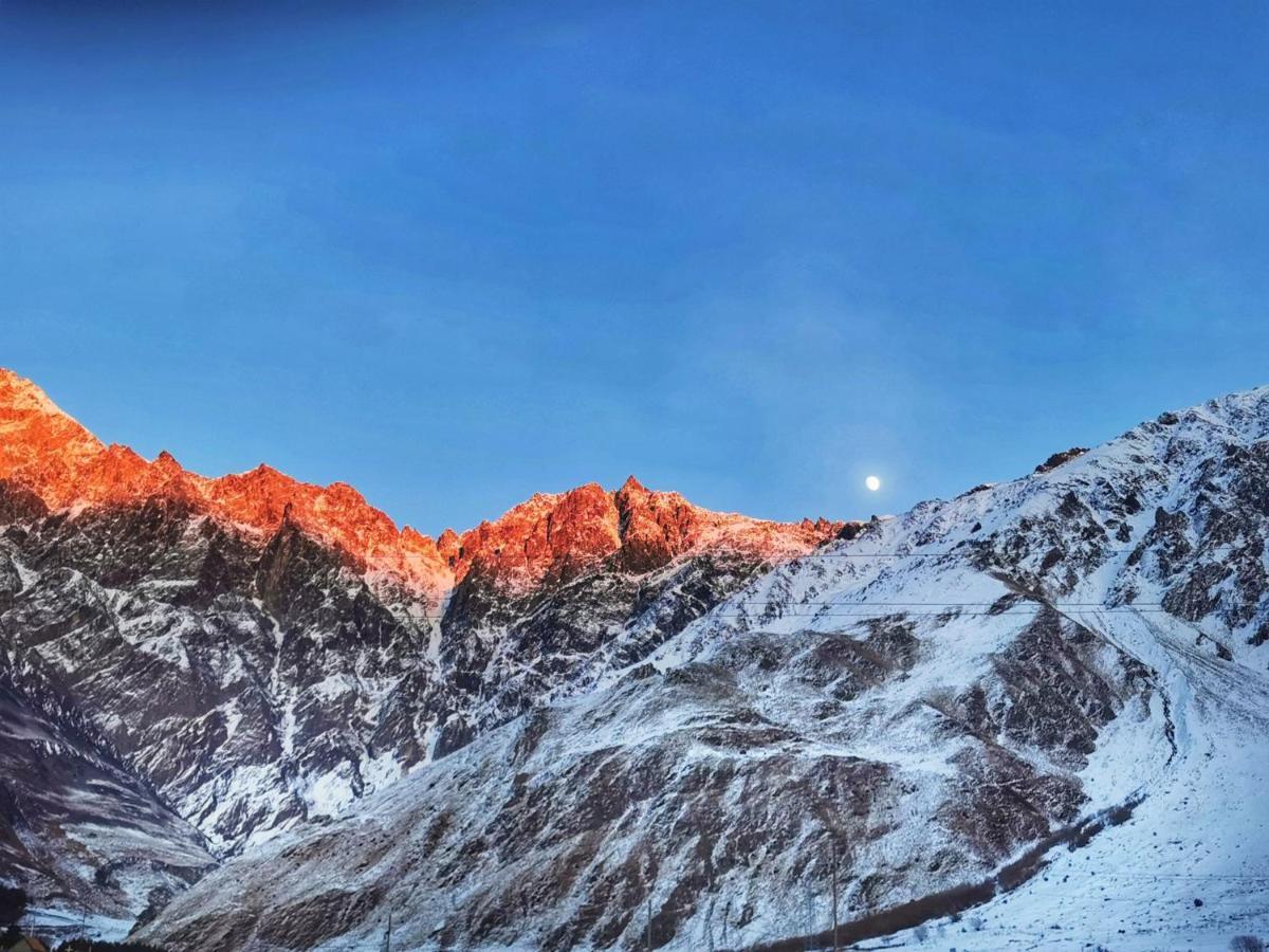 Hotel Diamond Kazbegi Εξωτερικό φωτογραφία